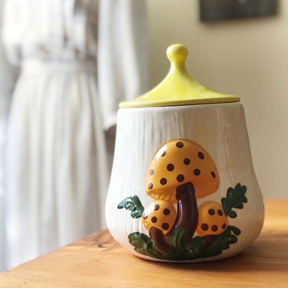 Other - Vintage Arnel’s Mushroom Canister